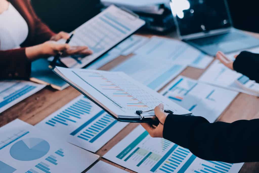 Mehr über den Artikel erfahren CRM Beratung & CRM System Vergleich mit Bitrix24